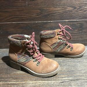 Mossimo Supply Stylish Hiking Boots knit Burgundy Navy Olive Tan Brown Lace-up